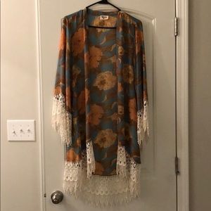 Show me your Mumu floral kimono